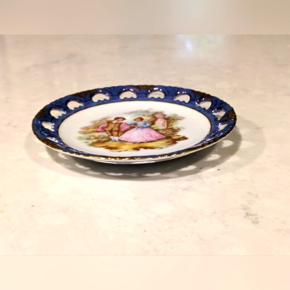 Antique Saucer With Victorian Look Reticulated Saucer 1932s and Bowl 5" Diameter
